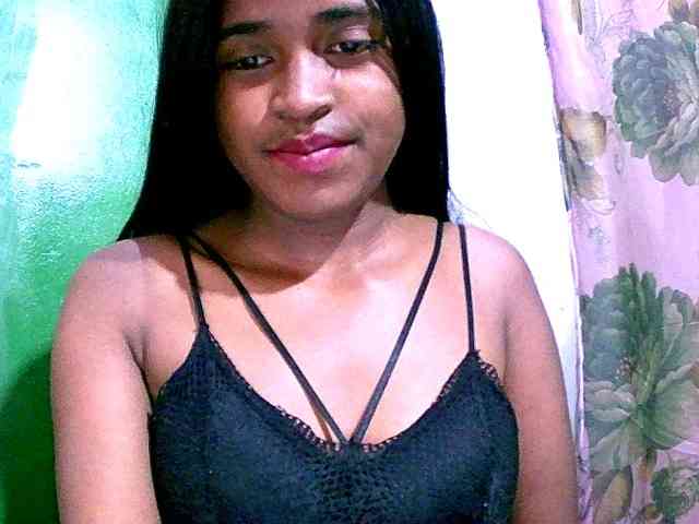 Blacksexy1 webcam