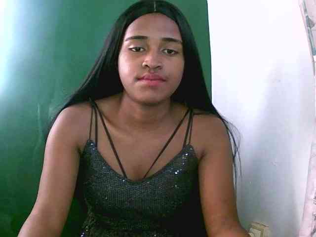 Blacksexy1 webcam