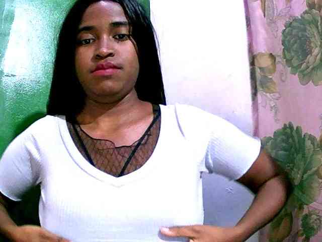 Blacksexy1 webcam