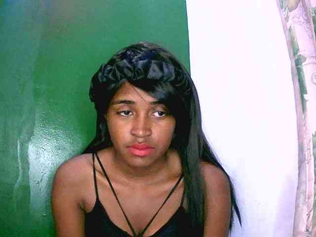 Blacksexy1 webcam