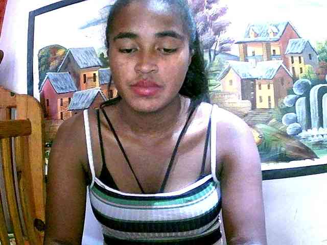 Blacksexy1 webcam