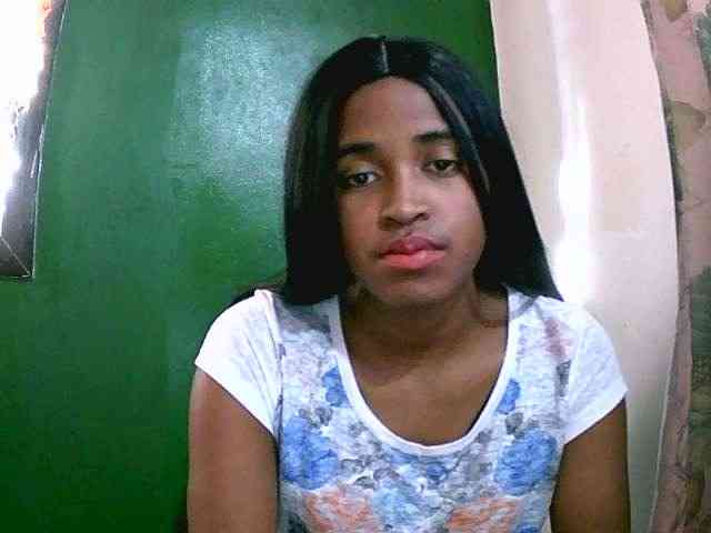 Blacksexy1 webcam