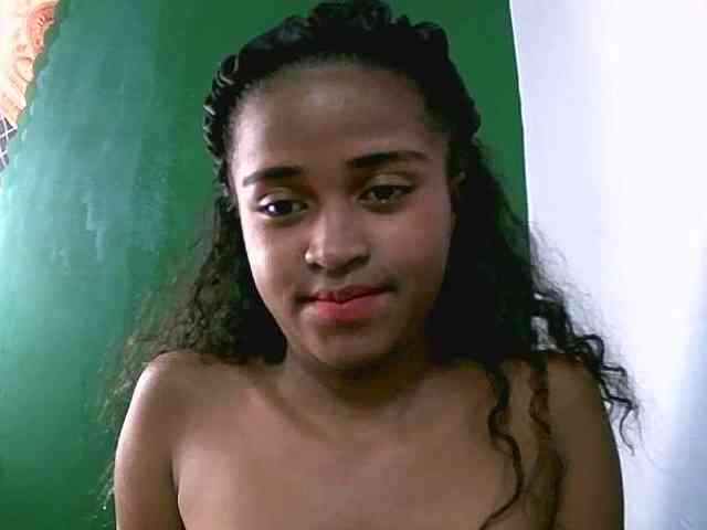 Blacksexy1 webcam