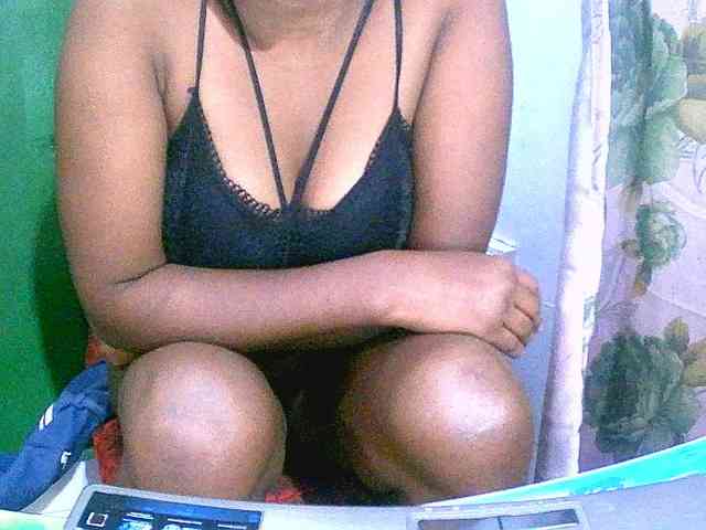 Blacksexy1 webcam