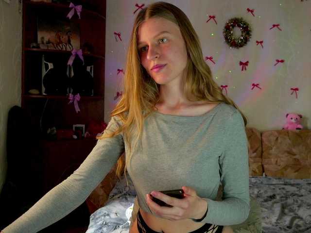 LunaEvan's BongaCams show and profile