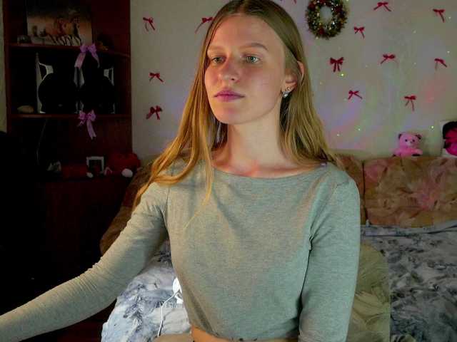 LunaEvan's BongaCams show and profile