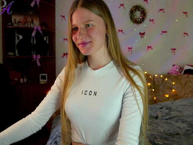 LunaEvan's BongaCams show and profile