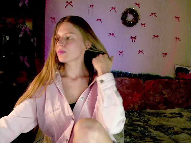 LunaEvan's BongaCams show and profile