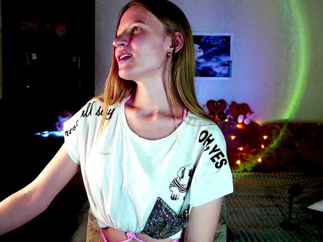 LunaEvan Live Cam on BongaCams and RICams