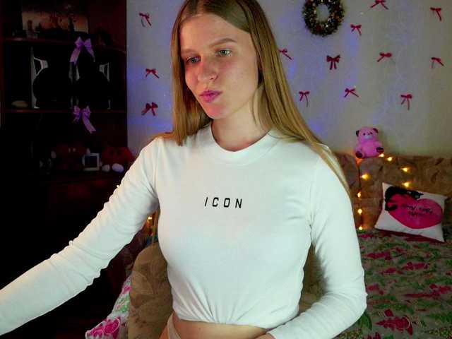 LunaEvan's BongaCams show and profile