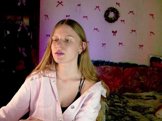 LunaEvan's BongaCams show and profile