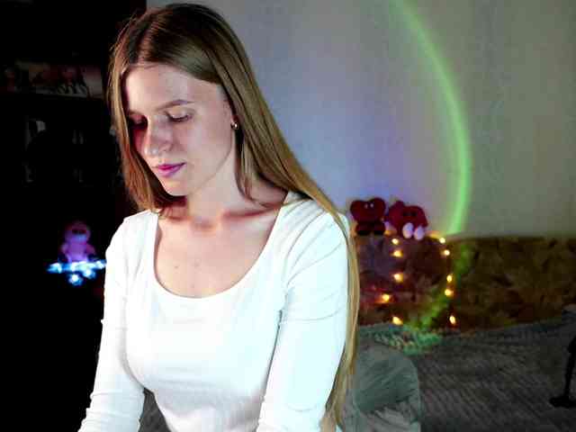 LunaEvan webcam
