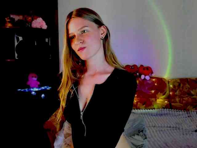 LunaEvan webcam