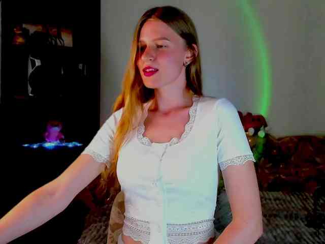 LunaEvan webcam