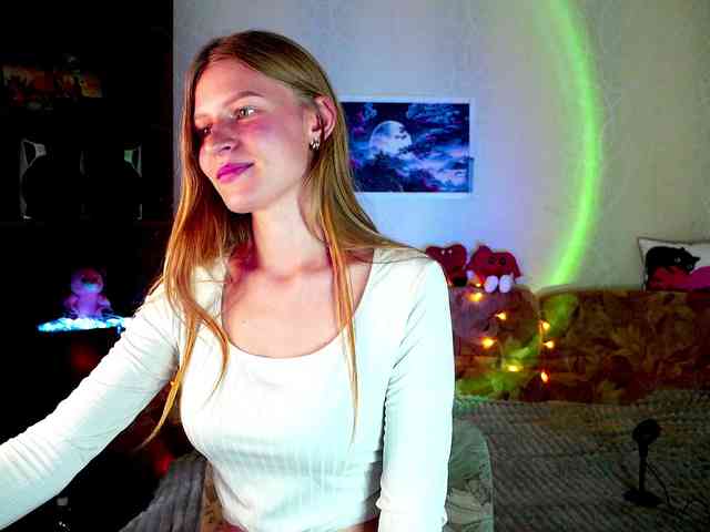 LunaEvan webcam