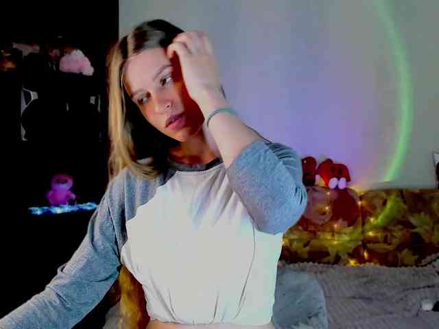 LunaEvan webcam