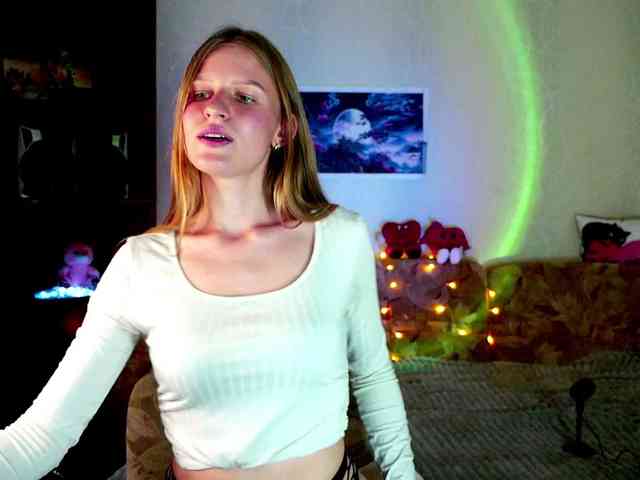 LunaEvan webcam