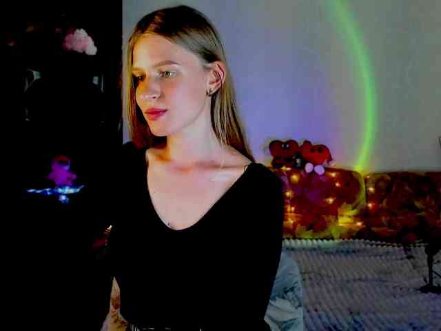 LunaEvan webcam