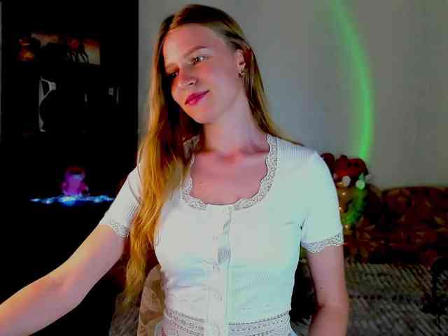 LunaEvan webcam