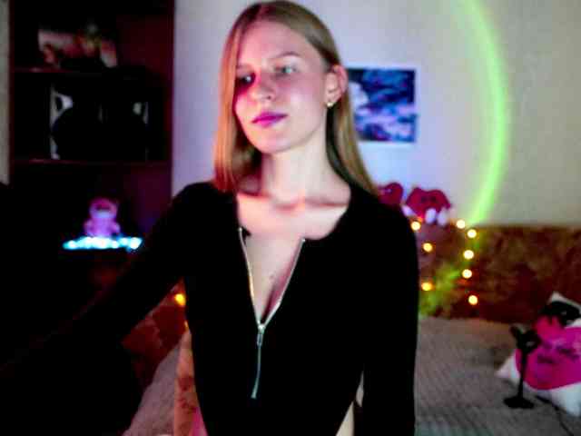 LunaEvan webcam