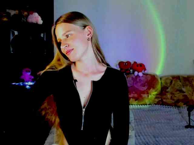LunaEvan webcam