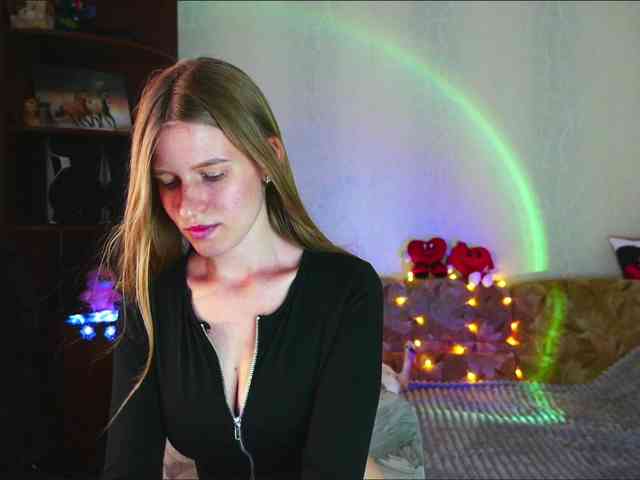 LunaEvan webcam