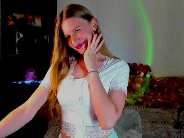 LunaEvan webcam