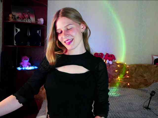LunaEvan webcam