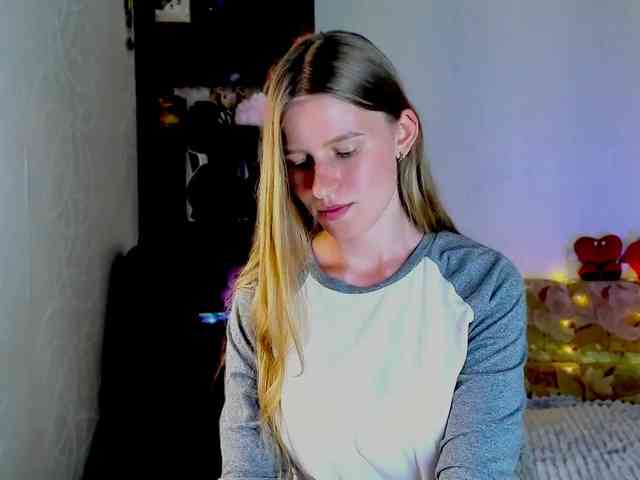 LunaEvan webcam