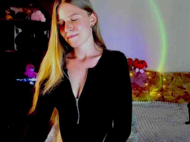 LunaEvan webcam