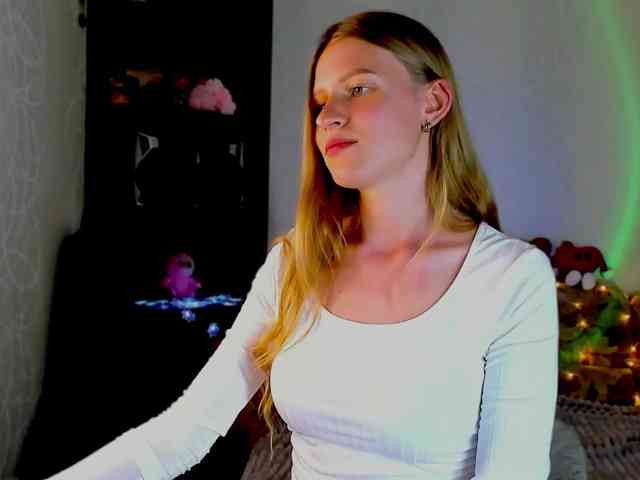 LunaEvan webcam
