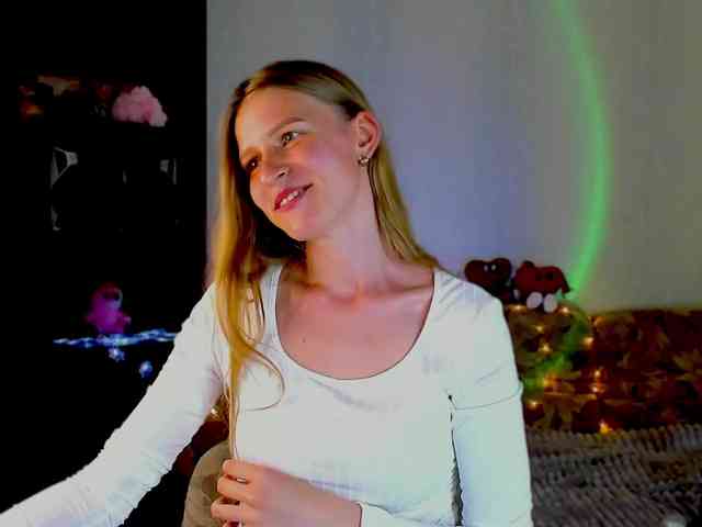 LunaEvan webcam