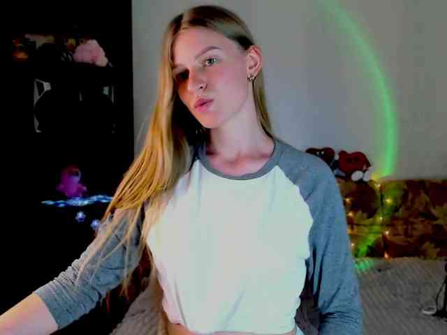 LunaEvan webcam