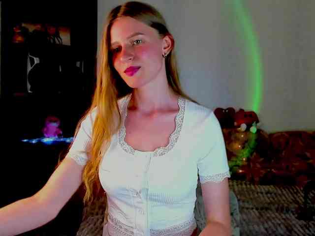 LunaEvan webcam