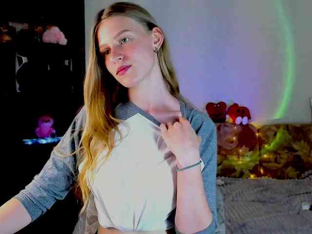 LunaEvan webcam