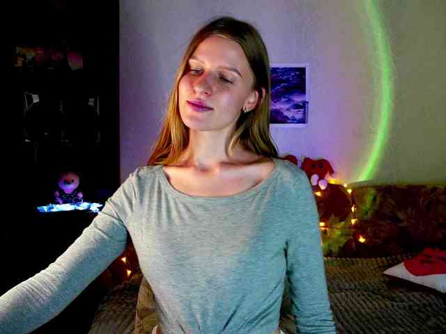 LunaEvan webcam