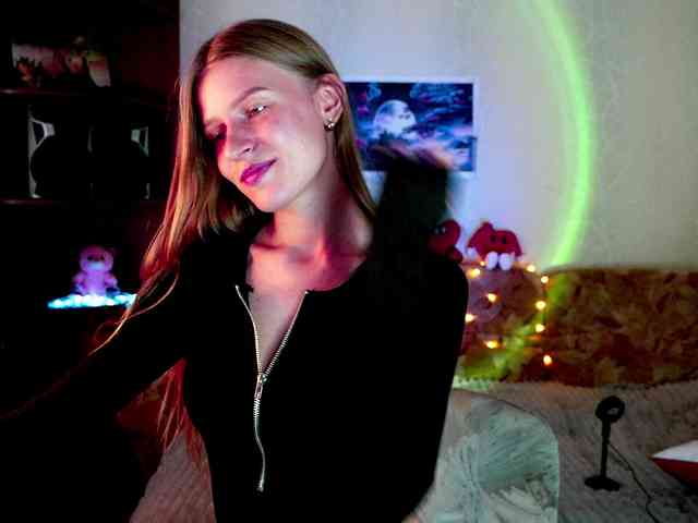 LunaEvan webcam