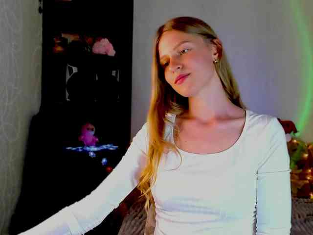 LunaEvan webcam