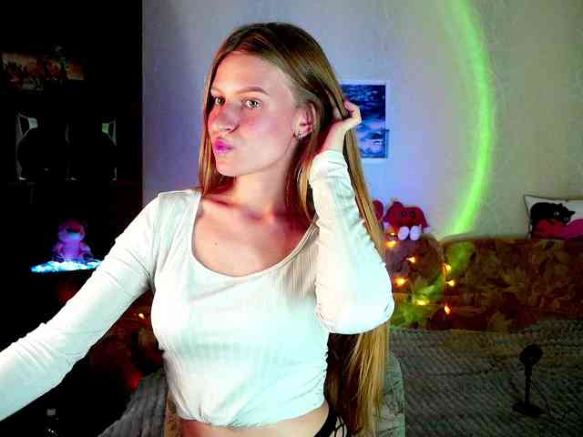 LunaEvan webcam