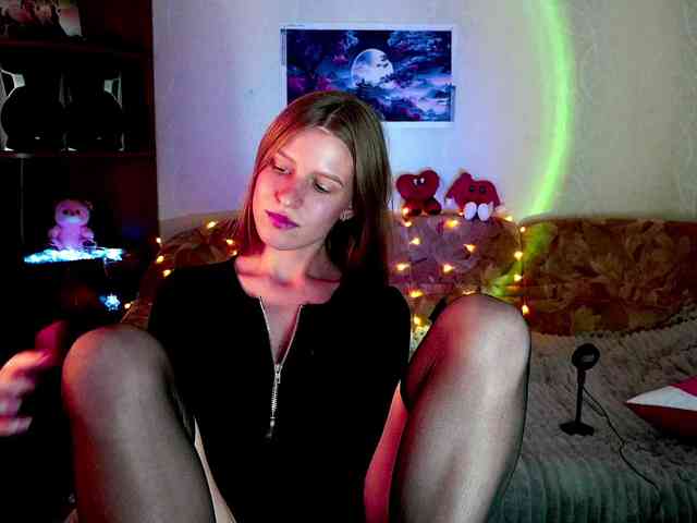 LunaEvan webcam