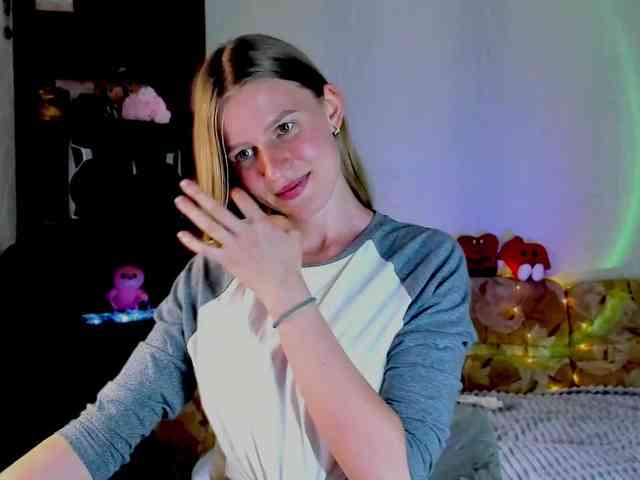 LunaEvan webcam