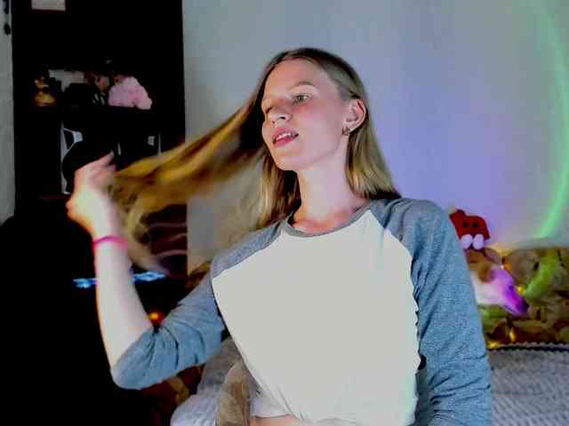 LunaEvan webcam