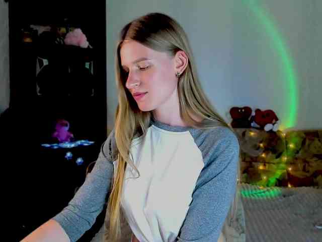 LunaEvan webcam