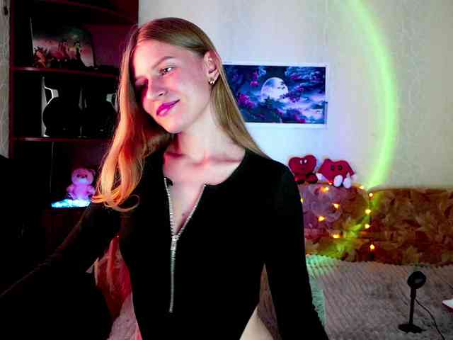 LunaEvan webcam