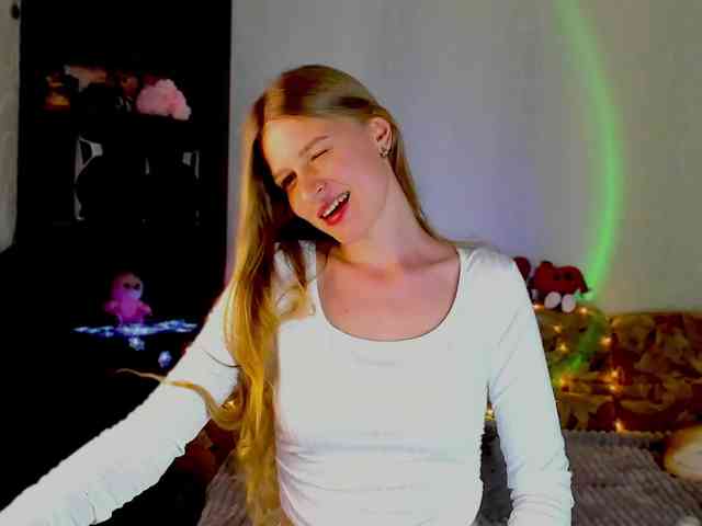 LunaEvan webcam