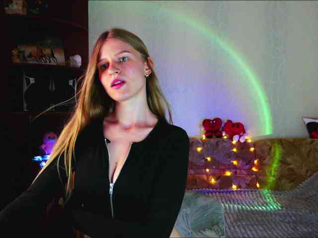 LunaEvan webcam