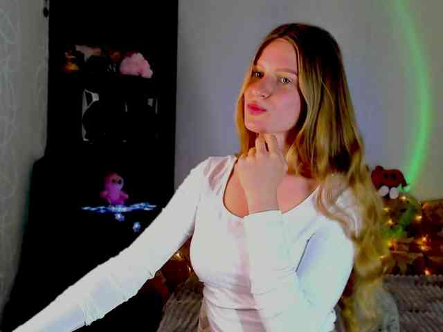 LunaEvan webcam