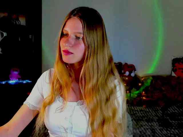 LunaEvan webcam