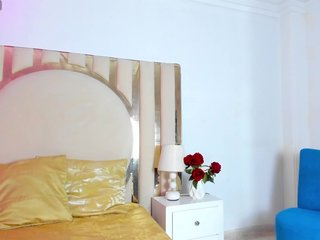 MadissonBonne Porn Show