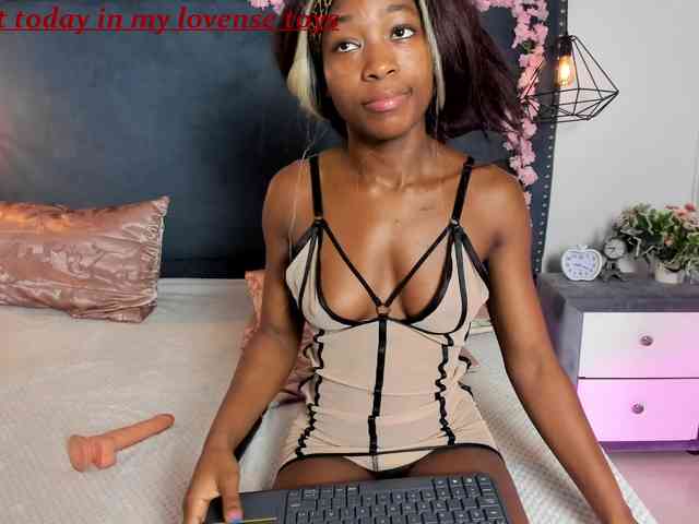 MadissonBonne webcam
